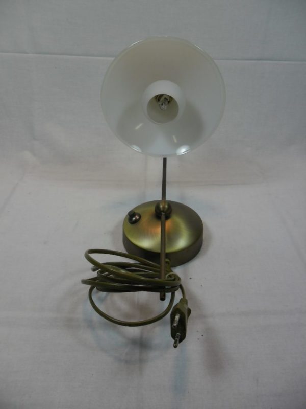 Wandlampje met halogeen lamp
