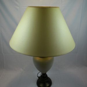 Schemerlamp met grote kap