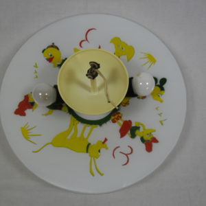 Oude hanglamp voor op de kinderkamer