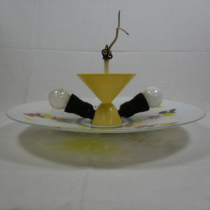 Oude hanglamp voor op de kinderkamer