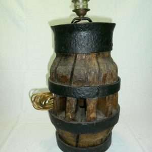 Lampenvoet op naaf karrenwiel