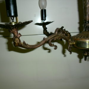 Oude koperen hanglamp