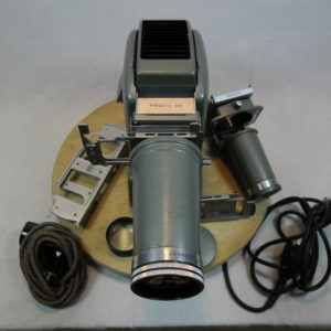Leitz Prado 66 toverlantaren / projector