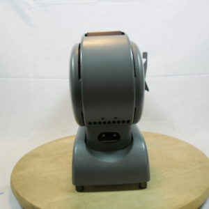 Leitz Prado 66 toverlantaren / projector