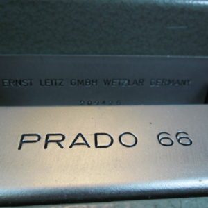 Leitz Prado 66 toverlantaren / projector