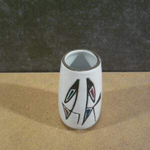 Vintage vaasje met Picasso achtige afbeelding