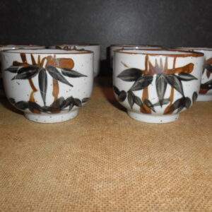 6 kommetjes van aardewerk hand geschilderd