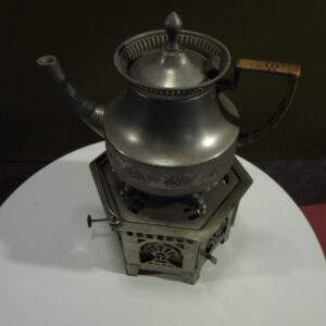 Tinnen thee kan met theelichtje made in HOLLAND