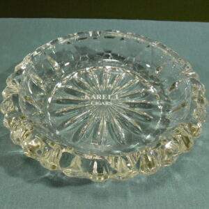 Kristallen asbak Karel 1