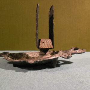 Metalen asbak met luciferdoos houder