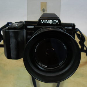 Minolta 7000 maxxum camera