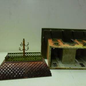 Zeer oud Marklin? station