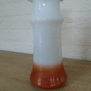 Kast vaas, beschilderd, schulprand