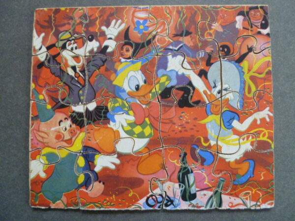 Oude puzzel van hout, Donald Duck