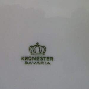Wit serveerschaaltje, Kronester Bavaria