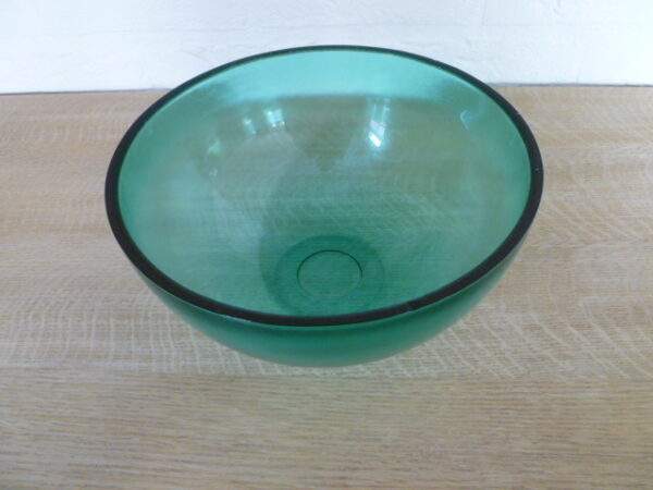 Groene glazen schaal