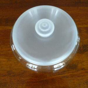 Glazen koekjesschaal met satiné deksel