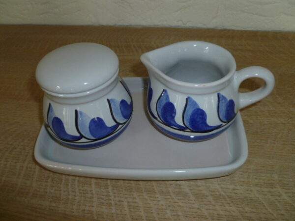 Roomstelletje met blauwe print