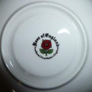 Kop en schotel, bloemetjes, Rose of England
