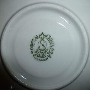 Kop en schotel, roze bloemetje, Seltmann, Bavaria, Royal China