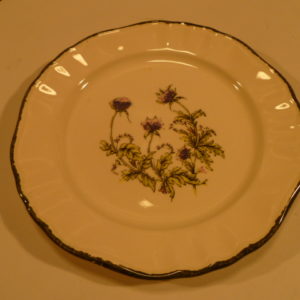 Bord met distels, Pagnossin Earthenware Italy