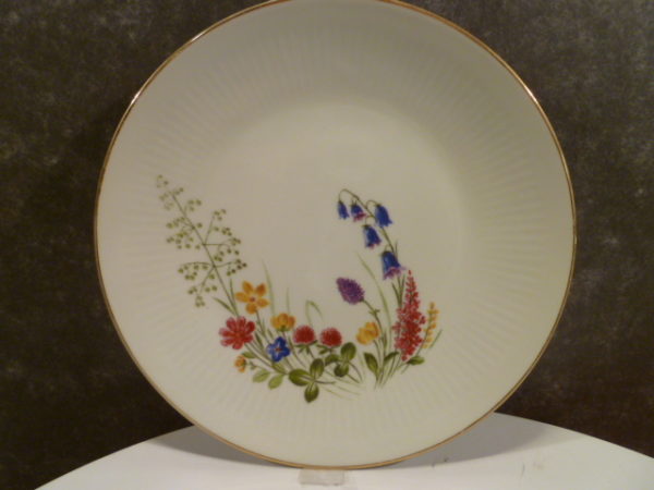 Bord, wilde bloemen, Bareuther Waldsassen Bavaria 100 Jahre