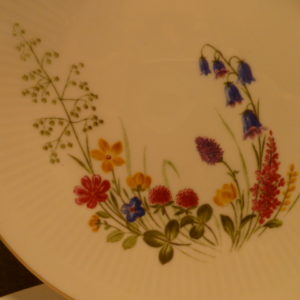 Bord, wilde bloemen, Bareuther Waldsassen Bavaria 100 Jahre