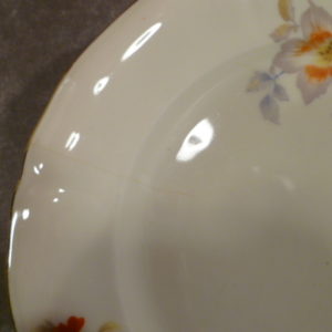 Servies delen, Spenzo