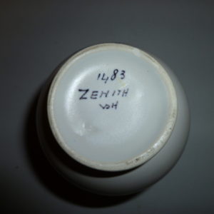 Vaasje met afbeelding van kasteel Doorwerth