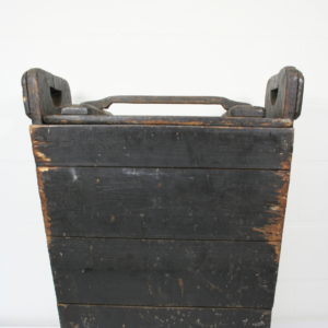 Alternative view of Oude Drentse turfkist begin twintigste eeuw