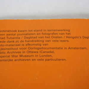 Alternative view of Vrij van D-Day tot V-Day ( Achterhoek in oorlogstijd )