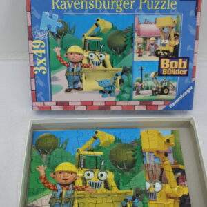 Alternative view of Bob de Bouwer