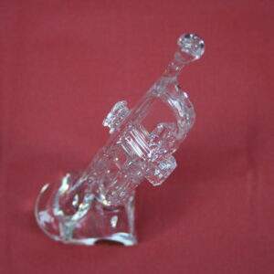 Alternative view of Glazen trompet  Cristal d' Arques  France