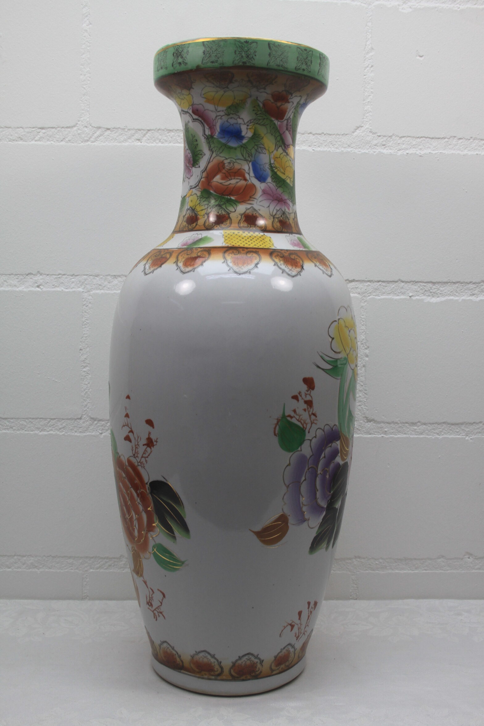 Chinese vloervaas na voorbeeld Ming periode - Afbeelding 7