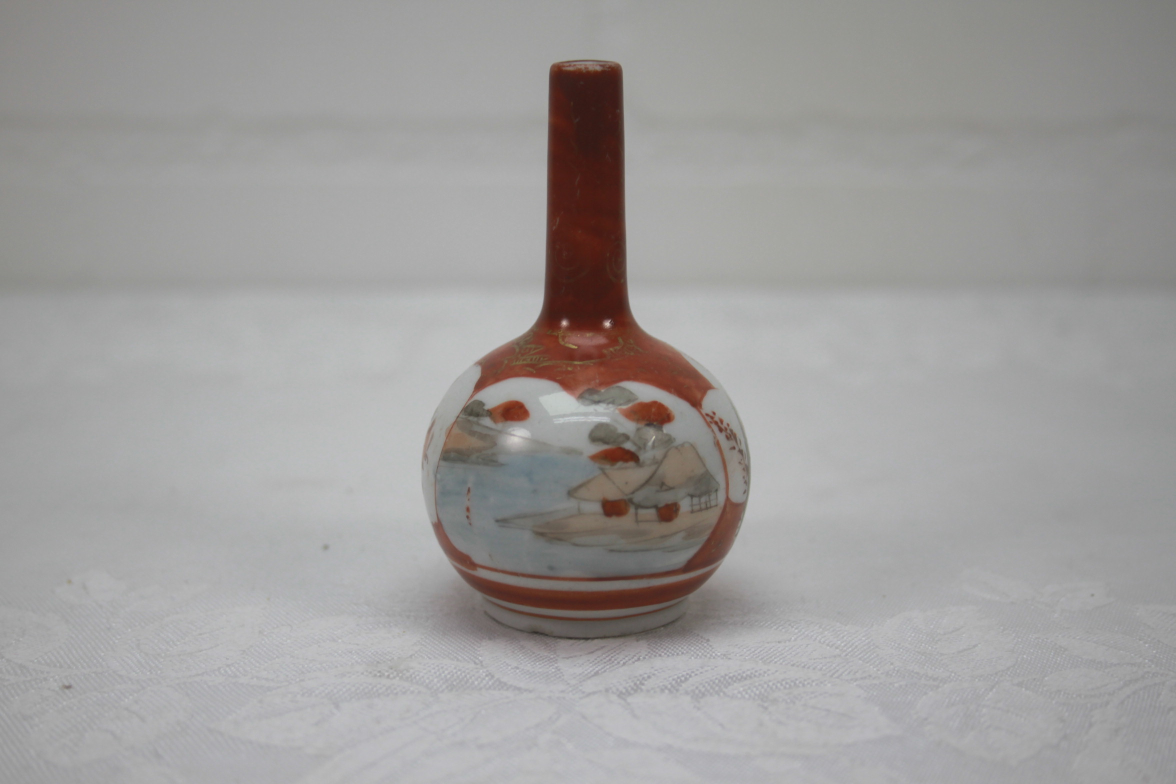 Japanse Meiji Kutani porseleinen bolvaasje - Afbeelding 7