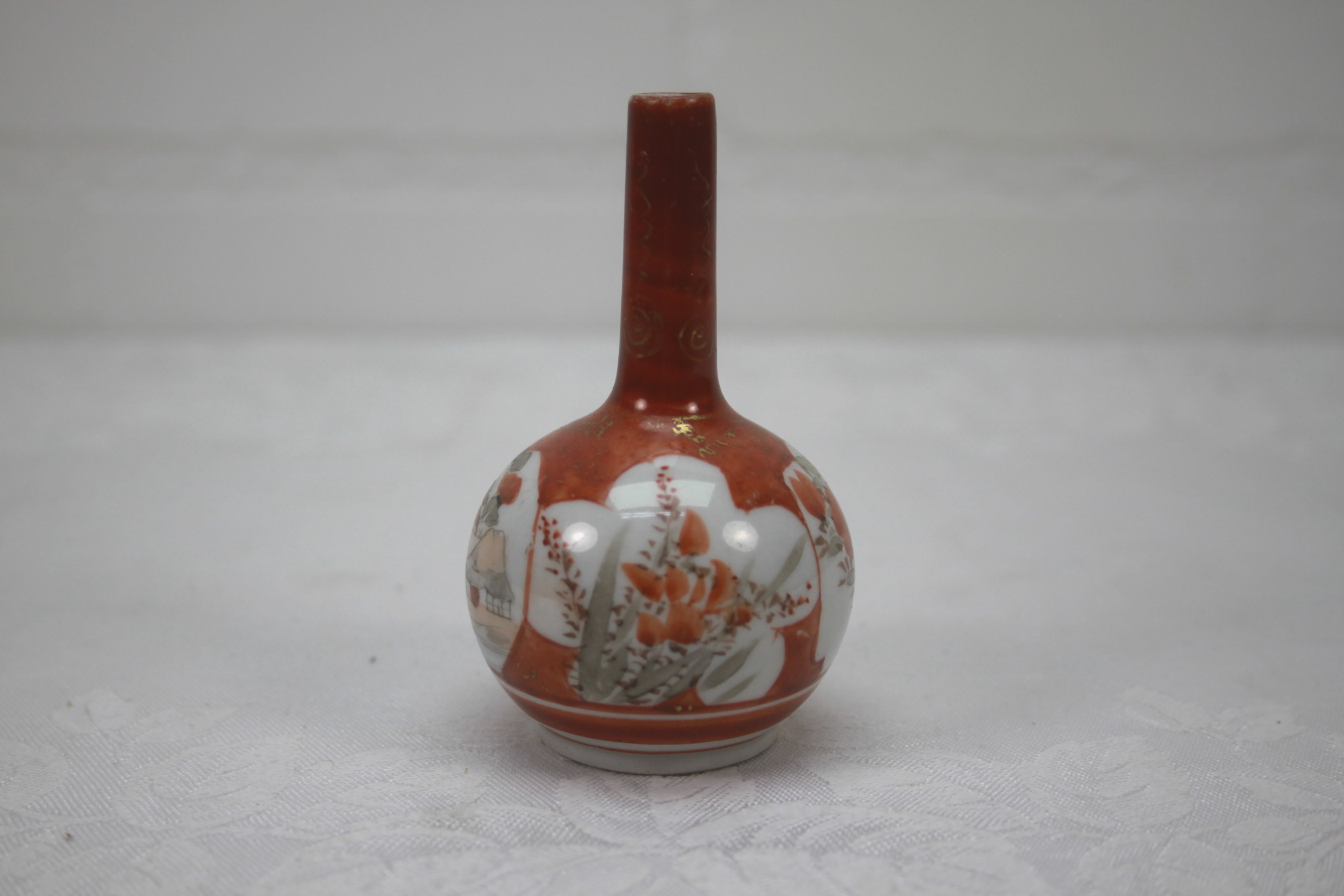 Japanse Meiji Kutani porseleinen bolvaasje - Afbeelding 6